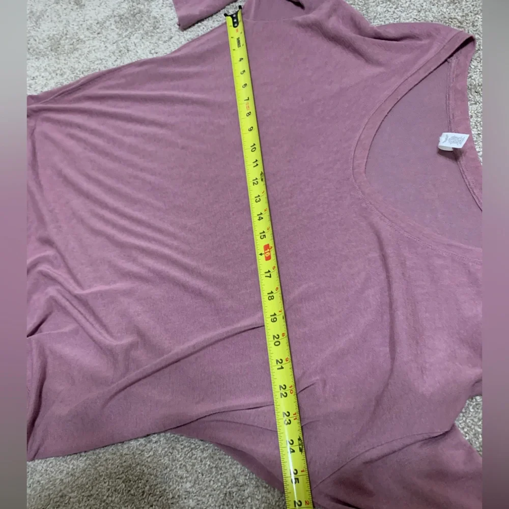 Athleta Long Sleeve V Neck Tee - Light Purple - XL - 16/18 - Picture 7 of 7